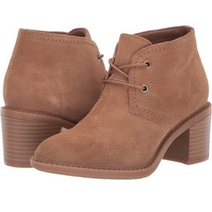 Clark’s Scene Suede Lace Boots
